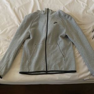 Nike tech fleece hoodie